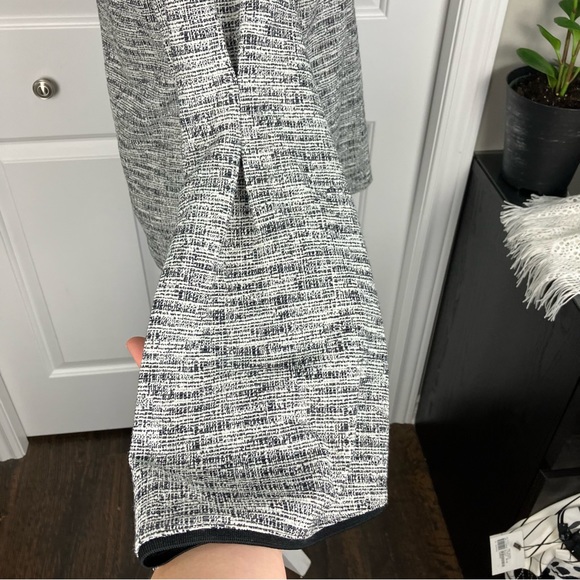Banana Republic Tapered sleeves tunic - Picture 4 of 10